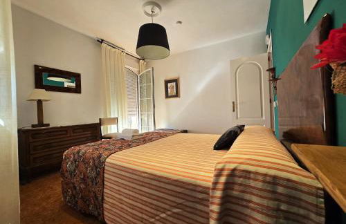 Entreacebedas rural&vacaciones, alojamientos con jardín PRIVADO, barbacoa y chimeneas - Foto 49