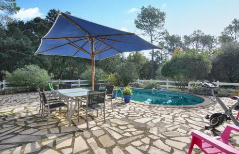 Cozy Home In Besse-Sur-Issole - Foto 5