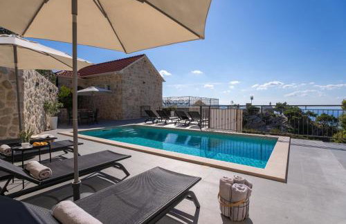 Villa KING with private pool with hydromassage, 4 bedrooms, 3km from sea and town Omiš - Foto 37