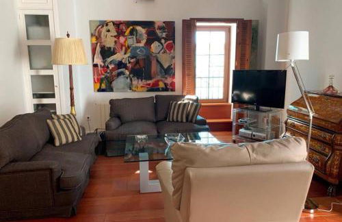 JAGUAR garaje y wifi - Foto 1