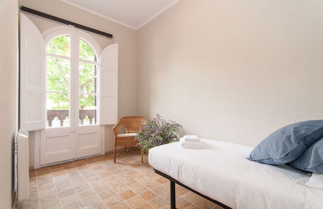 Barcelona Fira Apartments - Photo 27