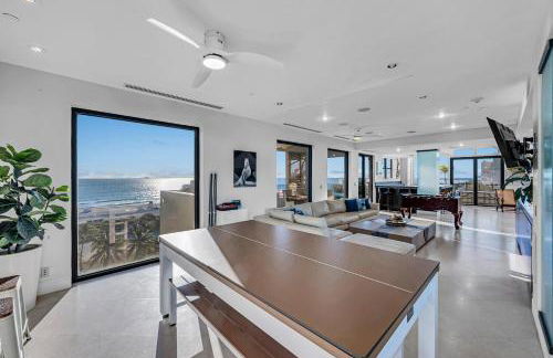 Crown Jewel of Ocean Drive- 2 story Penthouse, 4 Bedrooms & Private rooftop spa - Foto 38