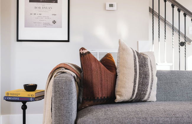 Cherokee by AvantStay – Contemporary Design in a Prime Location - Photo 43