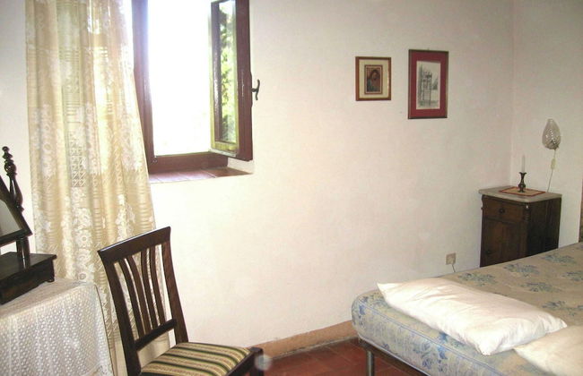Belvilla by OYO Cottage in Piandisca2 With Terrace - Photo 3