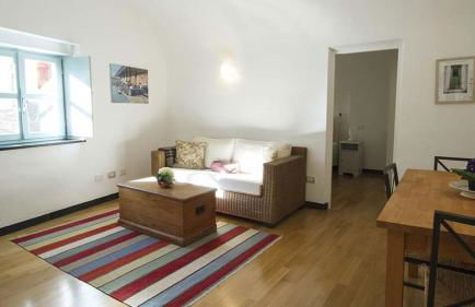 Cassa di Loggia stunning medieval setting - Photo 5