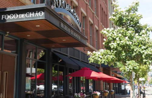 Union Station downtown and gameday retreat! - Foto 48