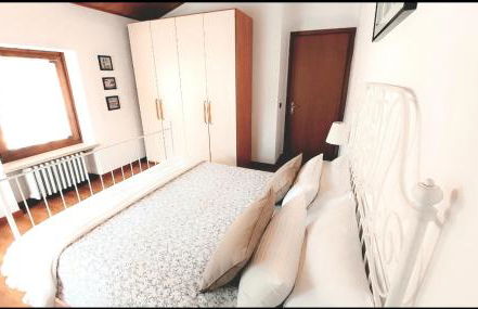 Aurora Appartamenti - a 150m dall Ospedale Sacro Cuore - Foto 6