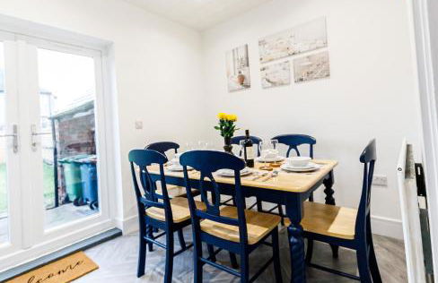 Spacious 2Bed - Great for Contractors - Driveway&Garden - Foto 21