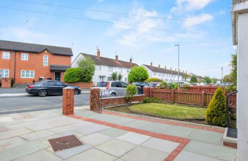 Spacious 3 Bedroom Home in Aintree - Photo 19