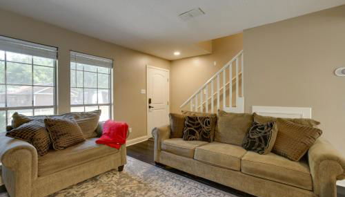 Near Airport and Interstate Houston Area Townhome - Foto 5