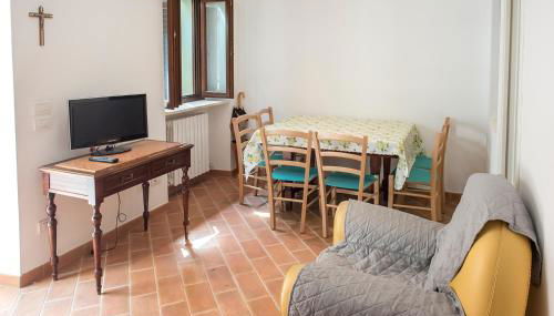 N216 - Numana, cielo-terra nei vicoli a 200mt dal mare - Foto 2