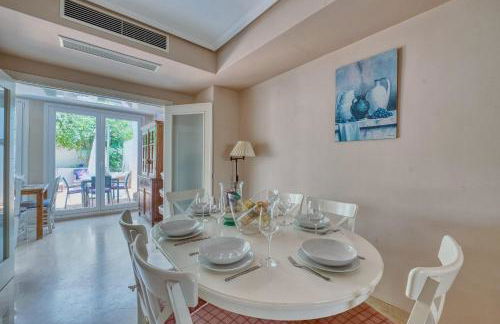 1107 Marbella Beach Front House - Photo 10