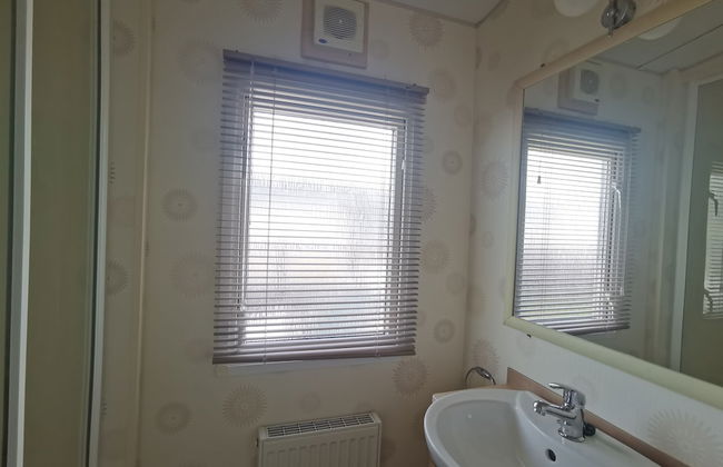 Snowdonia Holiday Sea Beach and Mountains View - Photo 15