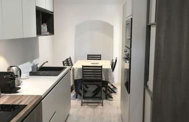 Gîte La Tour des Remparts Pool & Jacuzzi - Foto 28