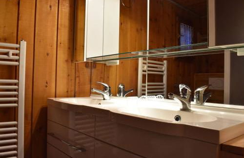 Chalet typique 8 personnes à Méribel, calme et pittoresque - FR-1-180-190 - Foto 13