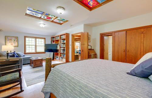 2 Mi to Beach! Cape Cod Family Retreat with Deck - Foto 19