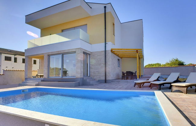 Villa in Peroj With Pool Near Barbariga Beach - Foto 41
