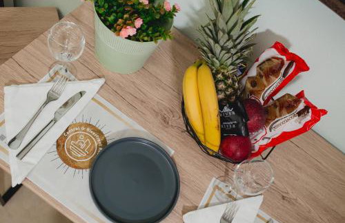 Central & Riverfront Room 2 - Photo 40