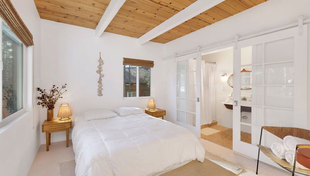 Mid-century Modern Chalet #1927 - Foto 2, Habitación