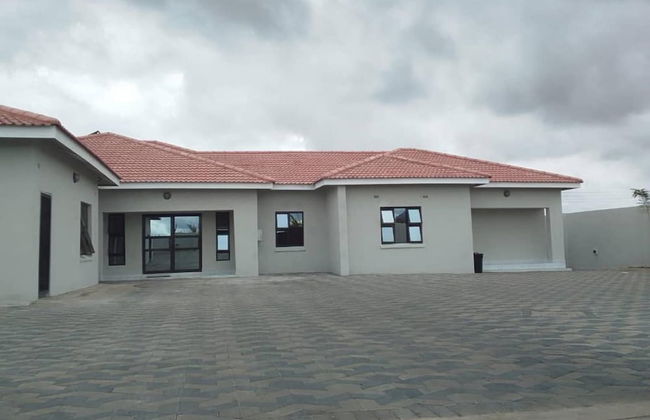 Luxury 3 Bedroom Self Catering Apartment- Masvingo - Foto 35