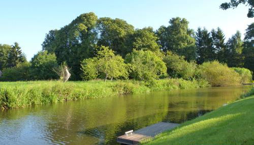 Ferienwohnungen direkt am Wasser in Glückstadt - Foto 2, Garden