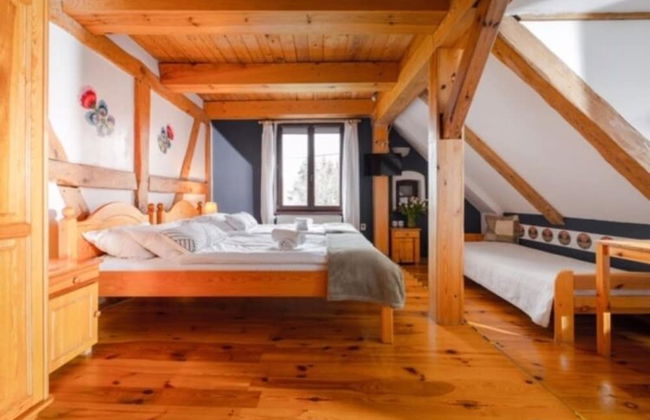 Large Holiday Villa With Garden, 6 Bedrooms - Foto 8