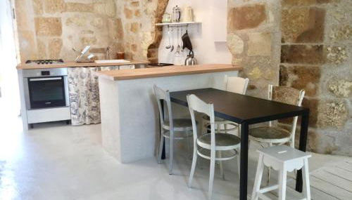 La petite maison d’à côté, au n°11 - Foto 2