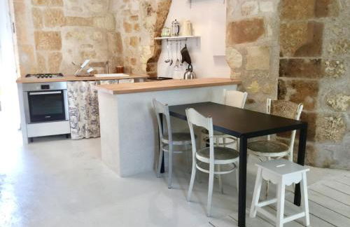 La petite maison d’à côté, au n°11 - Foto 2