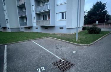 Bel Appartement spacieux T4 avec 2 Parkings privée Gratuit - Foto 37