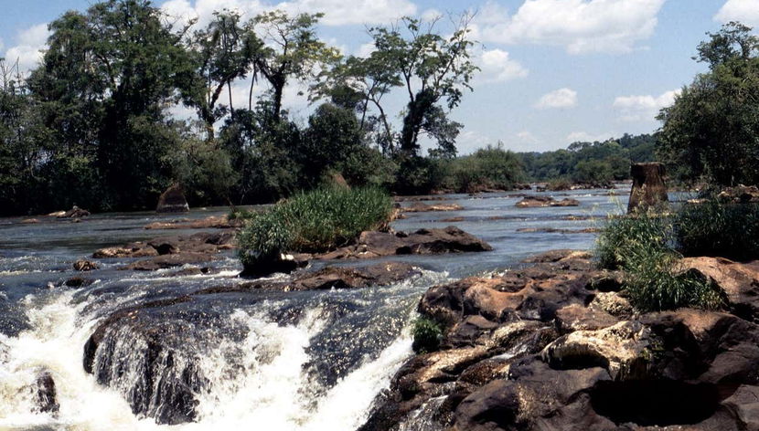 Tour por el lado brasileño de las Cataratas de Iguazú - Foto 2, Río Iguazú