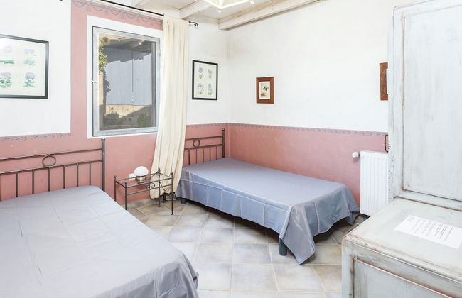 Charming Cottage in Oppede Amidst Vineyards - Foto 8