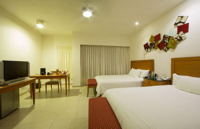 Ambiance Suites Cancun - Photo 35