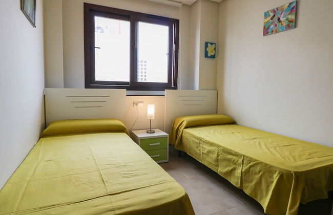 2 Room, Sleeps 4, Parking, 4 Pools, Sea 1st Line - Foto 3