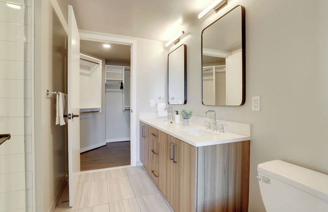 Stylish Apartment Steps from the Metro - Foto 37