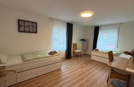 100qm-3 Room-Free Privat Parking-WIFI-SN Apartment - Foto 6