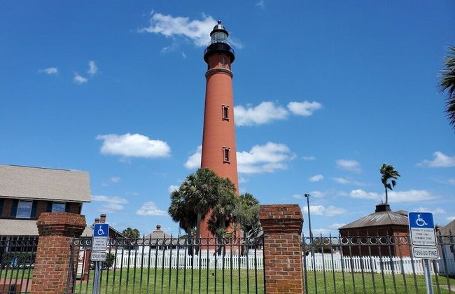 Amazing Pet Friendly 3 Bed House - Heated Pool 3 Bedroom Home by RedAwning - Foto 34