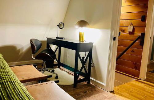 Modern-Cozy A-frame, close to lake, hiking - Foto 25