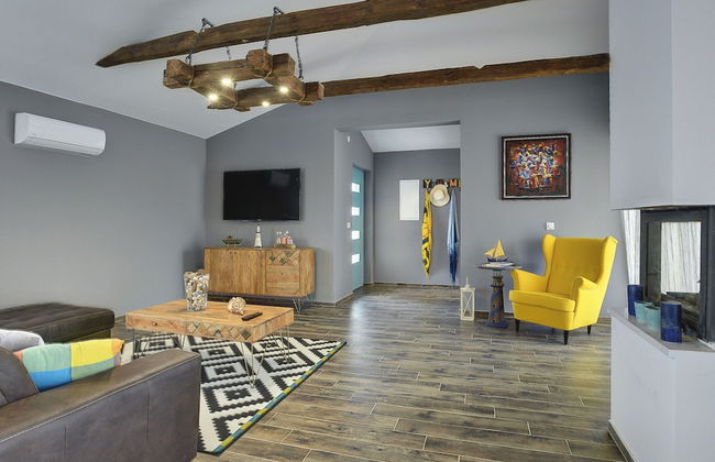 Lovely Holiday Home With Private Pool - Foto 15