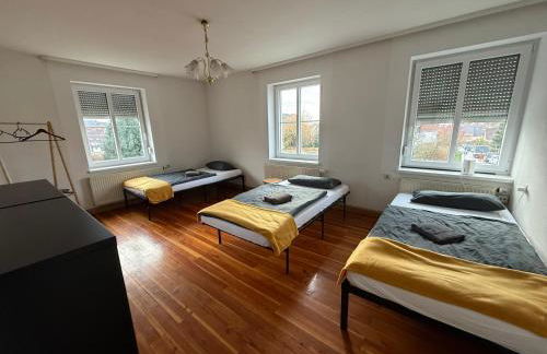 Familien und Handwerkerwohnung in Winnenden 6Betten - Foto 1