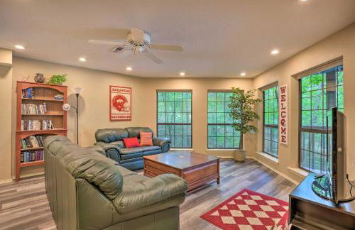 Beaver Lake Retreat with Deck and Private Hot Tub - Foto 2