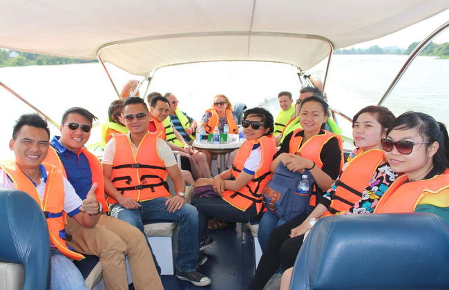 Excursión a los túneles de Cu Chi en lancha rápida - Foto 3