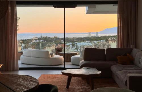 Villa Vida - Luxury Panorama Seaview Penthouse in Organic-Boho Design with Pool, Gym, Spa - Photo 51