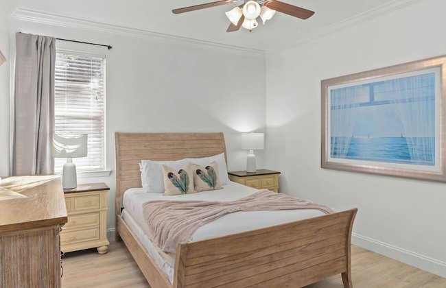 Coral By Avantstay Gorgeous Three Story Home w/ Two Balconies - Foto 57