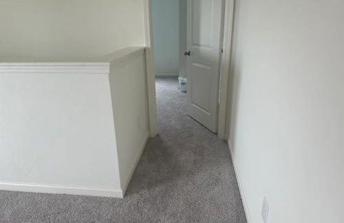 Cozy modern retreat 20 minutes from Downtown dallas Spacious fresh - Foto 16