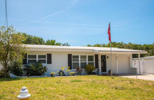 CasaHelena Poolside Paradise,Heated Pool,5min to Beach,IRB Clearwater,BBQ - Foto 9