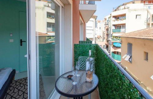 L44 1BDR Flat 10mins walk to port/Balcon, Parking, AC - Foto 17