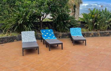 Spacious characterful villa with spectacular views in quiet rural setting. - Foto 39