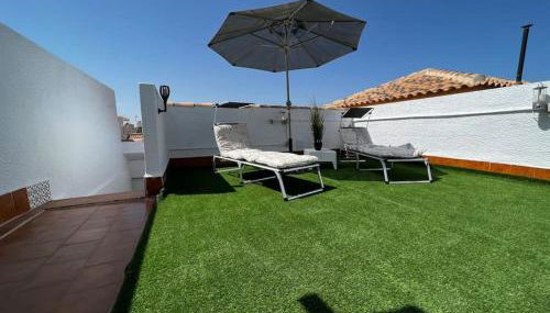 Great Sun Terrace Close to Beach - Foto 1
