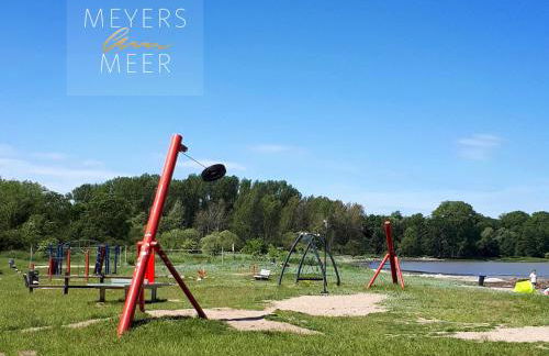 Schickes Holzchalet "HENK" - mit Kamin - Ostsee Strand 500m - 4 Personen - by "Meyers am Meer" - Photo 16