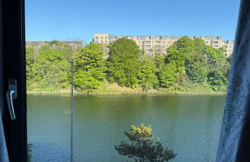 Ferryhills Riverside Retreat - Photo 13